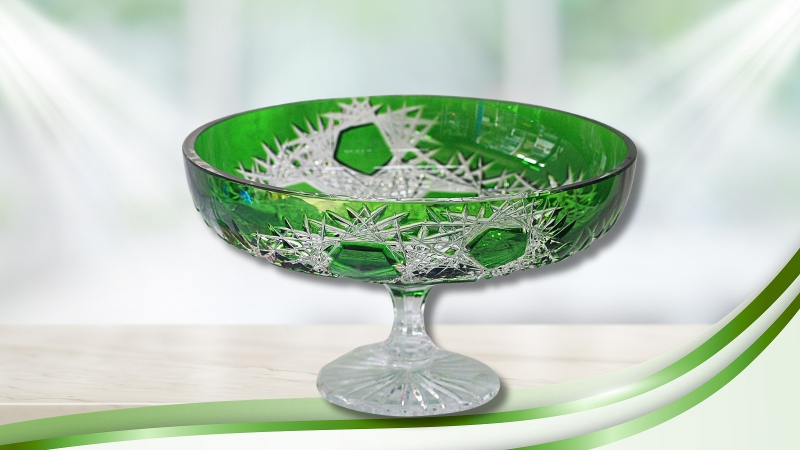 Bí Kíp Chọn Quà Tặng Mang Ý Nghĩa Bền Vững: Đĩa Pha Lê Bohemia