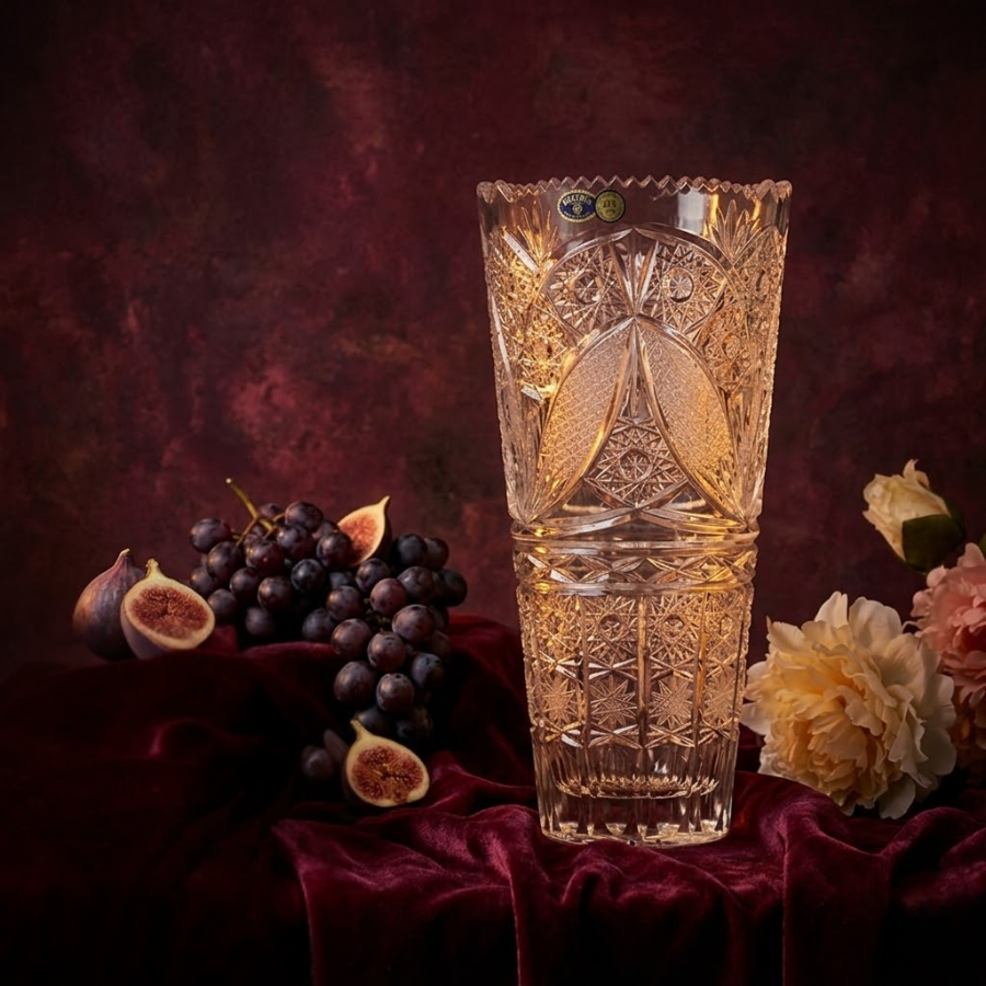 Bình hoa pha le mài chi tiết