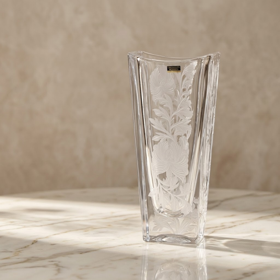 Bình hoa pha lê mài thủ công