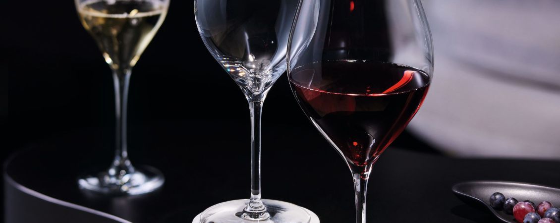 CHIEF & SOMMELIER